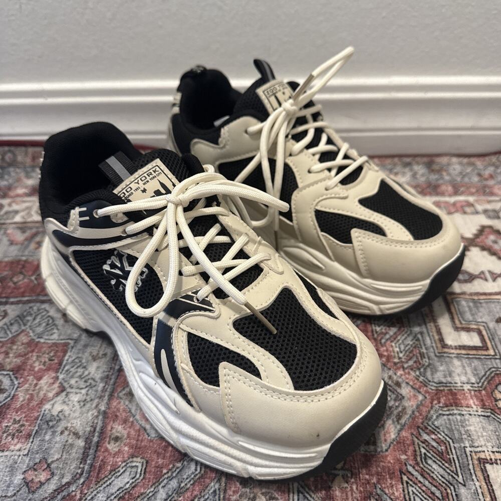 ZOO YORK COCO Sneakers‎ Women's Sz 8 Shoes Chunky Black Cream Blossom